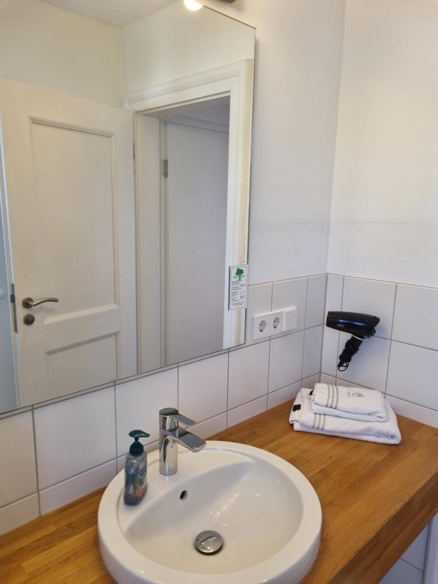 Bms Balance - Natur, Entspannung, King Size Bett, Free Parking, Top Lage, Netflix Wolfsburg Esterno foto